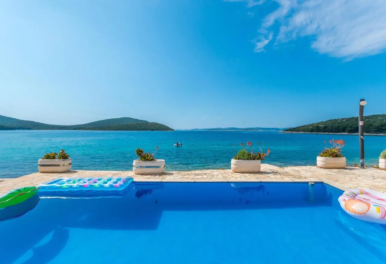 Campingplatz Bungalows With Pool Dream Of Kornati Mali Pašman